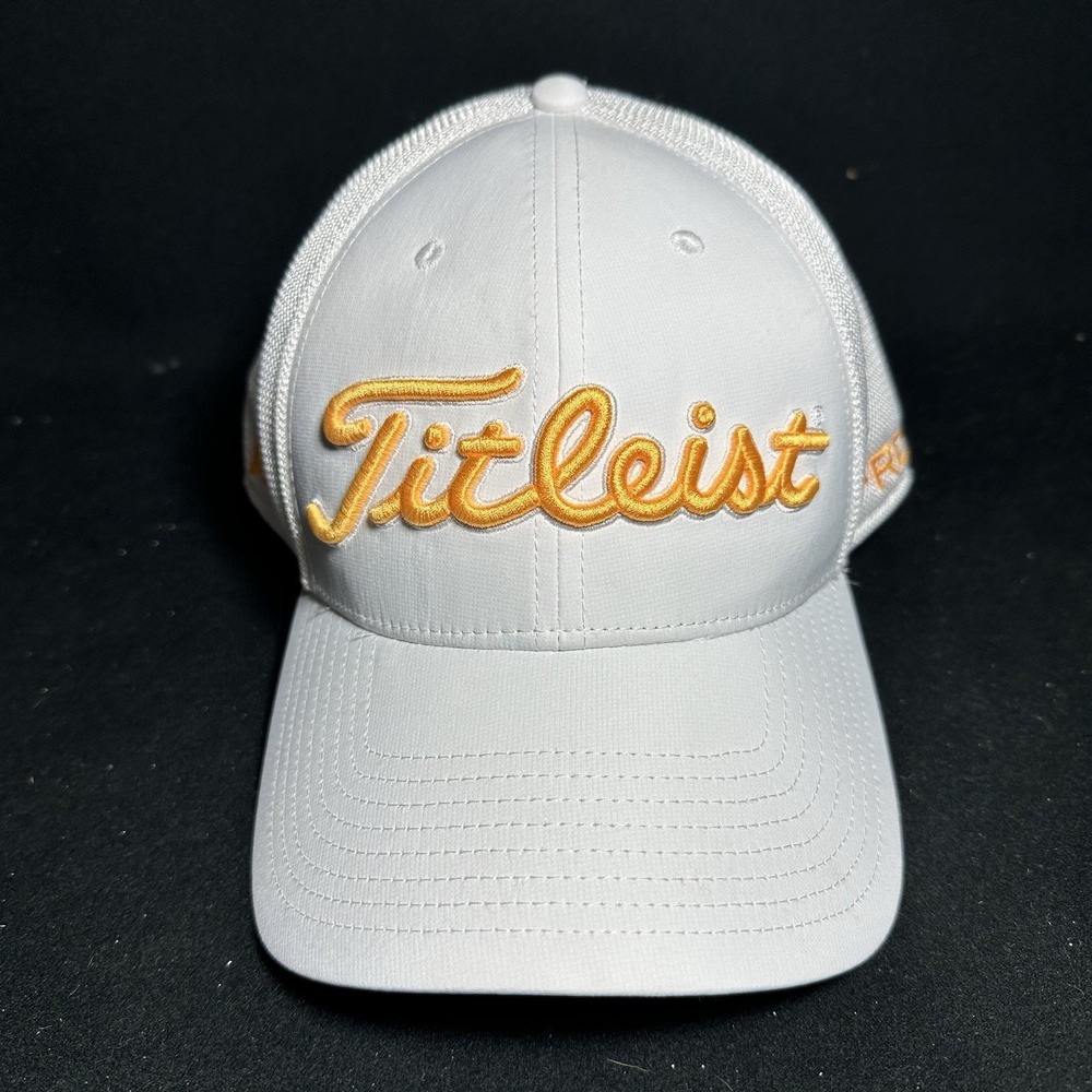 Titleist Pro V1 White/Gold Cotton Large / XL Golf Hat Cap Embroidered Logo